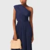 Vestito lungo plissettato asimmetrico Vestito lungo plissettato asimmetrico